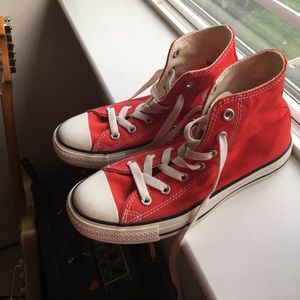 Red converse (high tops)